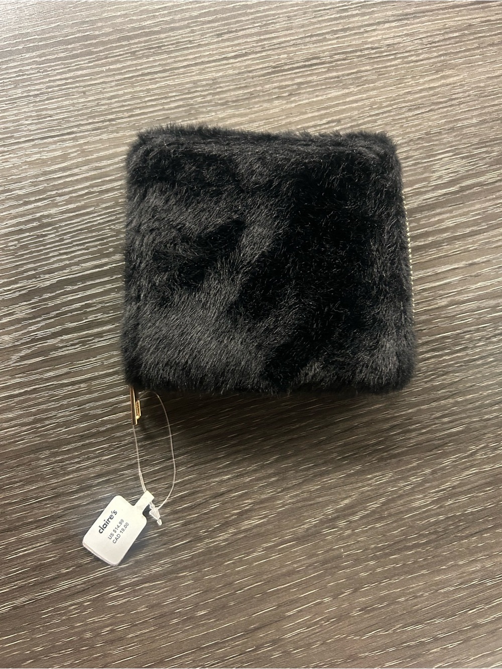 Claire's Black Faux Fur Zip Card Holder